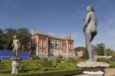 The Palace Seen from the Gardens by Unbekannt Unbekannt